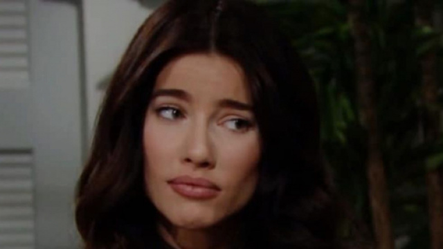 Beautiful, anticipazioni 18-24 gennaio: Steffy vuole Liam, Brooke spaventata da Forrester