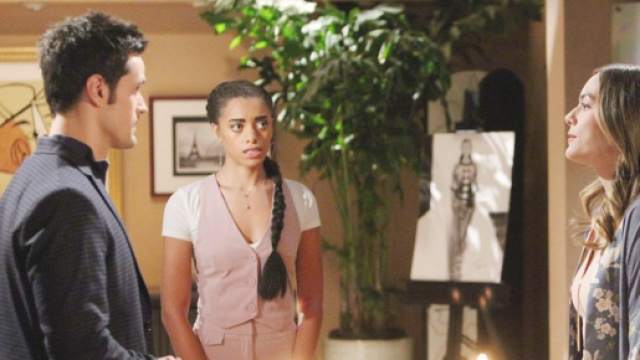 Beautiful trame americane, Liam ricatta Zoe: incastrare Thomas in cambio del suo perdono.