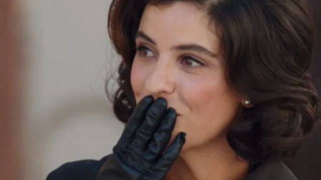 Il Paradiso Delle Signore, trame al 15 gennaio: Vittorio ammette il suo amore per Beatrice.