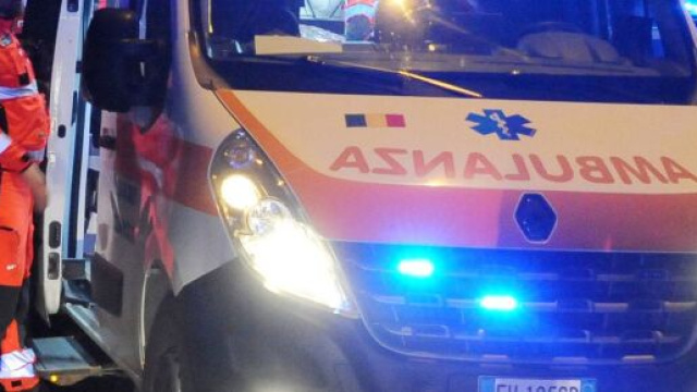 Forl&igrave;: 18enne stroncato da malore mentre faceva ginnastica in casa.