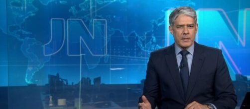 William Bonner diverte web ap&oacute;s 'imitar' voz de Bolsonaro. (Reprodu&ccedil;&atilde;o/TV Globo)