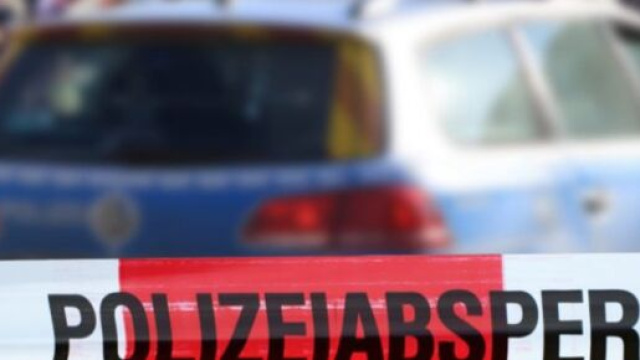 Modena, 25enne folgorato in Algeria, la fidanzata: 'Vorrei capire cosa gli &egrave; accaduto'.