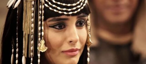 Asenate em 'G&ecirc;nesis' (Reprodu&ccedil;&atilde;o/Record TV)