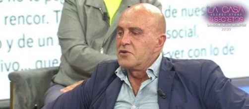 Kiko Matamoros ha revelado los maltratos que recibi&oacute; por parte de su padre en su infancia. (Telecinco)