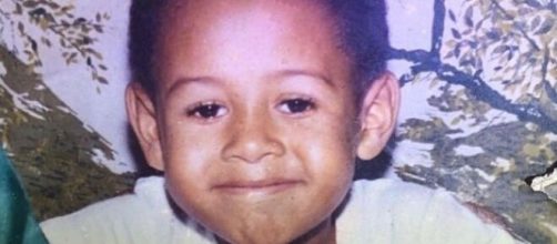 Emicida resgata foto de quando era crian&ccedil;a (Reprodu&ccedil;&atilde;o/Instagram/@emicida)