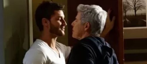 Leonardo e Cl&aacute;udio em 'Imp&eacute;rio' (Reprodu&ccedil;&atilde;o/TV Globo)