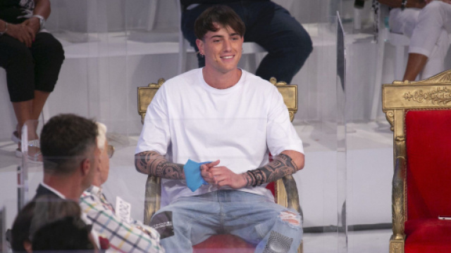 Uomini e donne, anticipazioni 14-15 ottobre: l'addio di Joele mandato via da De Filippi.