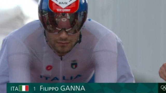 Filippo Ganna chiude la stagione del ciclismo su strada con un infortunio.
