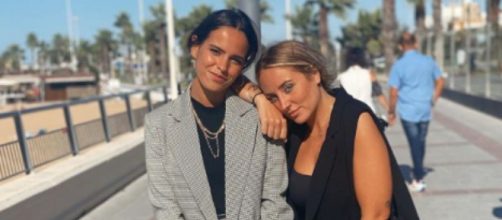 Gloria Camila y Roc&iacute;o Carrasco, t&iacute;a y sobrina, siempre han demostrado llevarse muy bien - Instagram (@gloriacamilaortega)