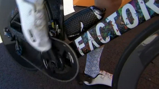 La bici Factor Hanzo utilizzata dal team Israel Start up Nation