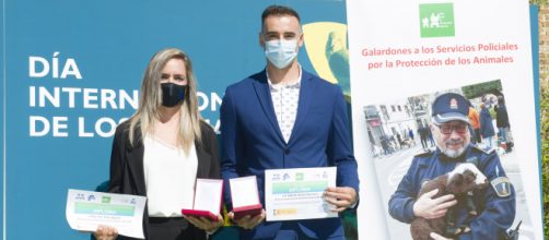 Ambos agentes han decidido denunciar a sus superiores (Twitter @REPAnimal)