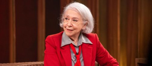 Fernanda Montenegro recebe homenagens (Reprodu&ccedil;&atilde;o/TV Globo)