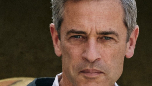 Il Paradiso delle Signore, trame 11 ottobre: Umberto presenta Teresio all'Atelier.