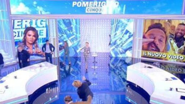 Barbara d'Urso incidente a Pomeriggio 5.