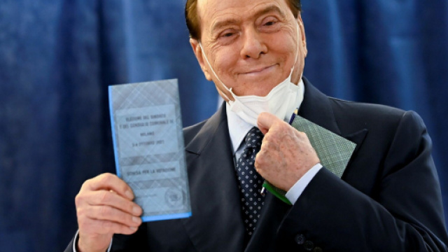 Dopo la sconfitta elettorale il centro-destra cerca un'unit&agrave; di azione.