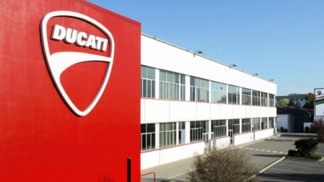 Ducati cerca impiegati diplomati e laureati: contratti a tempo indeterminato.