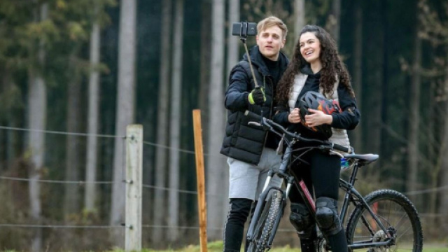 Tempesta d'amore: Shirin attratta da Max.
