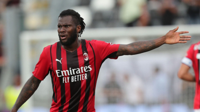 Calciomercato Milan: per Kjaer e Romagnoli in arrivo il rinnovo, distanza per Kessie.
