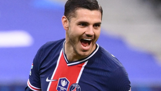 Mauro Icardi potrebbe tornare in Italia: duello tra Juventus e Roma.