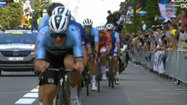 Remco Evenepoel impegnato ai Mondiali di ciclismo.