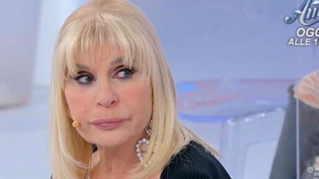 Uomini e donne, Gemma smascherata.