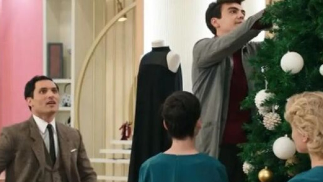 Il Paradiso 6, cambio programmazione Natale.