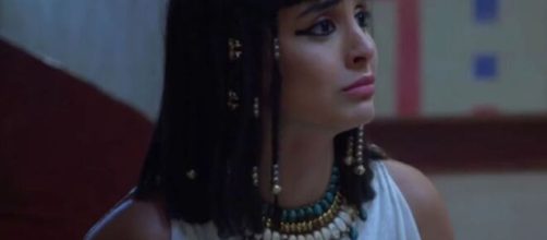 Asenate em 'G&ecirc;nesis'. (Reprodu&ccedil;&atilde;o/RecordTV)