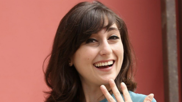 In foto Paola, nuova capo commessa del Paradiso.