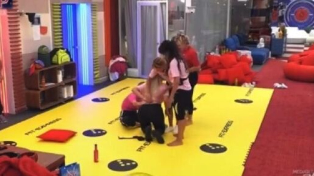 GF Vip, malore per Francesca Cipriani