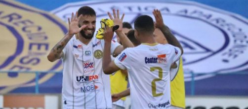 Aparecidense foi um dos times que se deram bem no s&aacute;bado (Nicolle Mendes/Aparecidense)