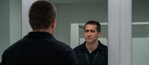 Jake Gyllenhaal tem atua&ccedil;&atilde;o digna de Oscar em 'O Culpado' (Divulga&ccedil;&atilde;o/Netflix)