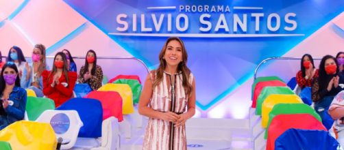 Patr&iacute;cia Abravanel voltou a substituir o pai &agrave; frente da atra&ccedil;&atilde;o (Reprodu&ccedil;&atilde;o/SBT)