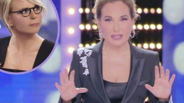 Barbara d'Urso e Maria De Filippi, guerra a Mediaset? Il retroscena: 'Non c'&egrave; simpatia'.