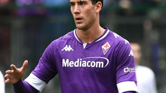 Juventus, Vlahovic non rinnover&agrave; con la Fiorentina: si studia una formula alla 'Chiesa'.