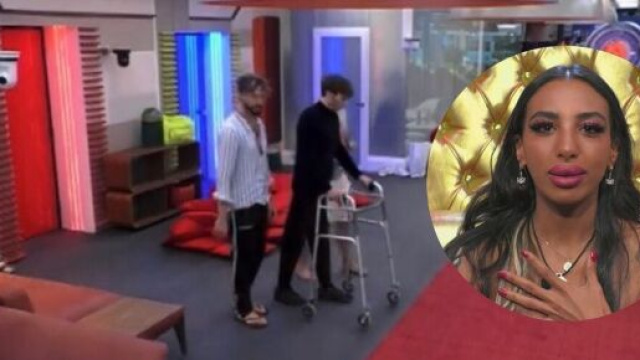 GFVip, Lul&ugrave; vede Manuel in piedi: 'L'uomo nano chi lo vuole' ed &egrave; bufera web: 'Vergogna'.