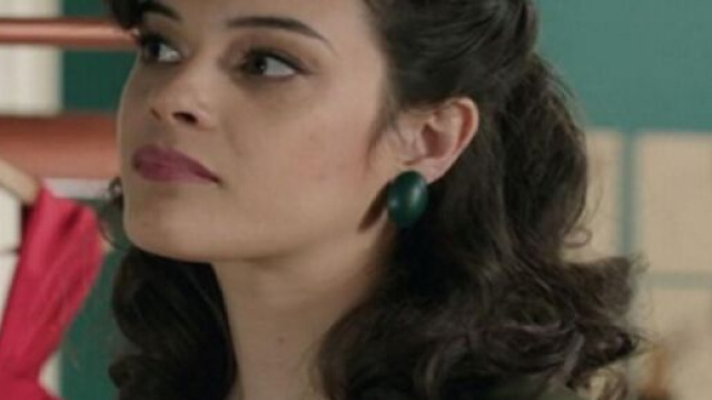 Il Paradiso delle signore, episodio 13 ottobre: la figlia di Agnese si rifiuta di recitare.