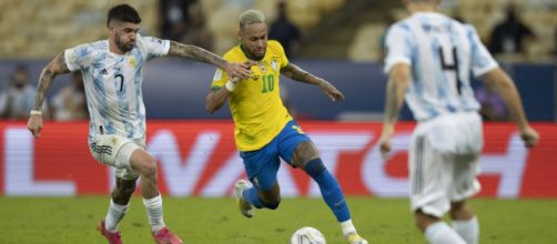 Brasil e Argentina estar&atilde;o em campo nesta quinta (Lucas Figueiredo/CBF)