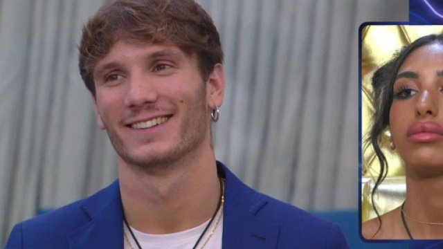 Grande Fratello Vip, il pap&agrave; di Manuel attacca: 'Alcune presenze femminili sono estenuanti'.