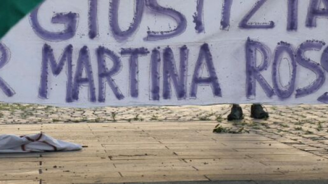 La Cassazione conferma le condanne a 3 anni per la morte di Martina Rossi, precipitata dal balcone dell'Hotel dove si trovava in vacanza.
