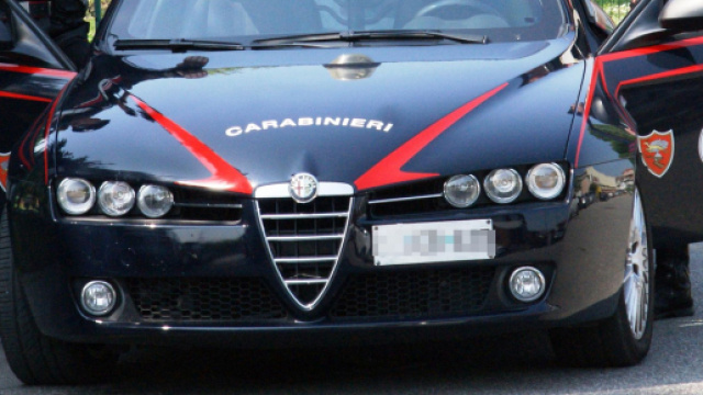 Catania, ritrovato 42enne privo di vita in un garage, &egrave; stato accoltellato.