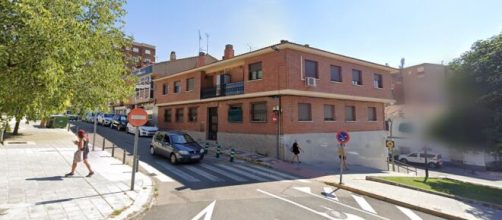Avenida de la Constituci&oacute;n, en Azuqueca de Henares, donde se produjo la tragedia (Google Street View)