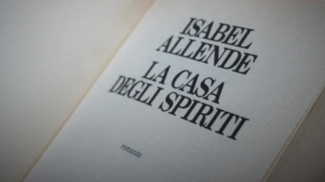La casa degli spiriti: la prima pagina del libro.