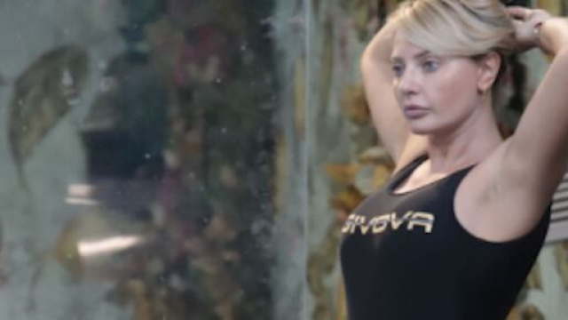 GFVip, urla all'esterno della casa contro Manila: 'Falsa, grande bugiarda' (VIDEO).