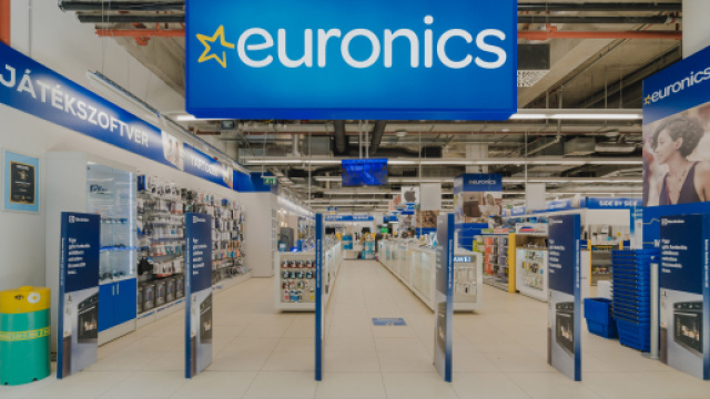 Euronics cerca lavoratori anche senza esperienza.
