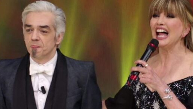 Morgan scrive a Carlucci contro Lucarelli: 'Ha dimostrato di non essere all'altezza'