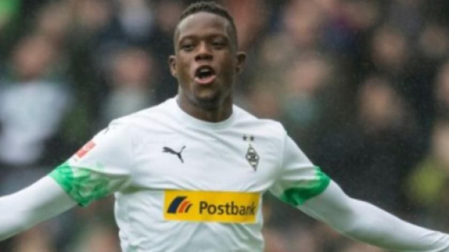 Denis Zakaria, centrocampista del Borussia Monchengladbach.