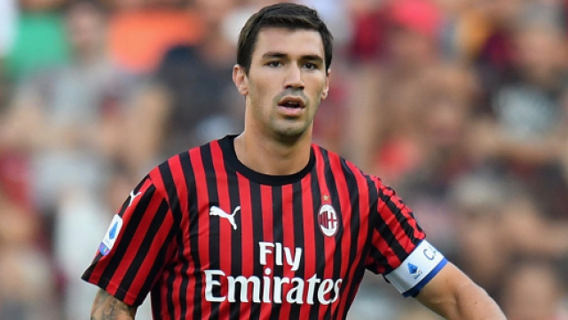 Calciomercato Milan, Raiola criptico sul rinnovo di Romagnoli: 'Non lo so, lavoreremo'.