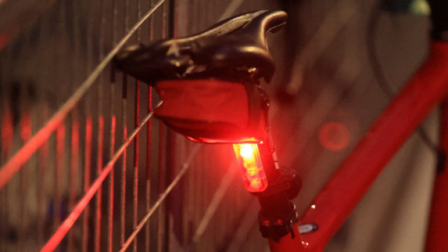 Codice della strada, per le bici obbligo delle luci di giorno solo con scarsa visibilit&agrave;.