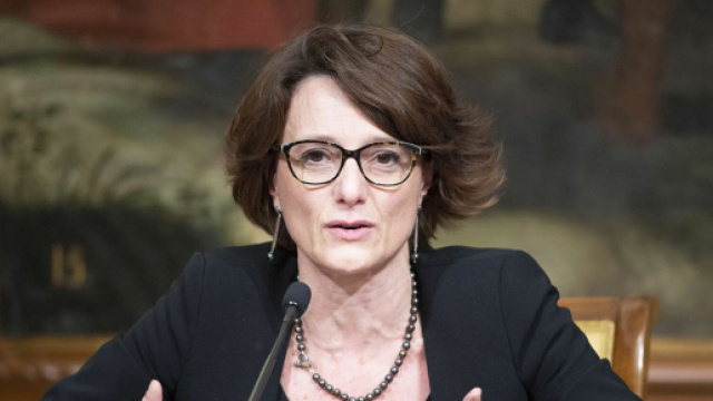 Reddito di libert&agrave; per le vittime di violenza, in foto la ministra Bonetti.