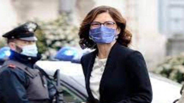 Covid, l'incontro tra le Regioni e il Governo.